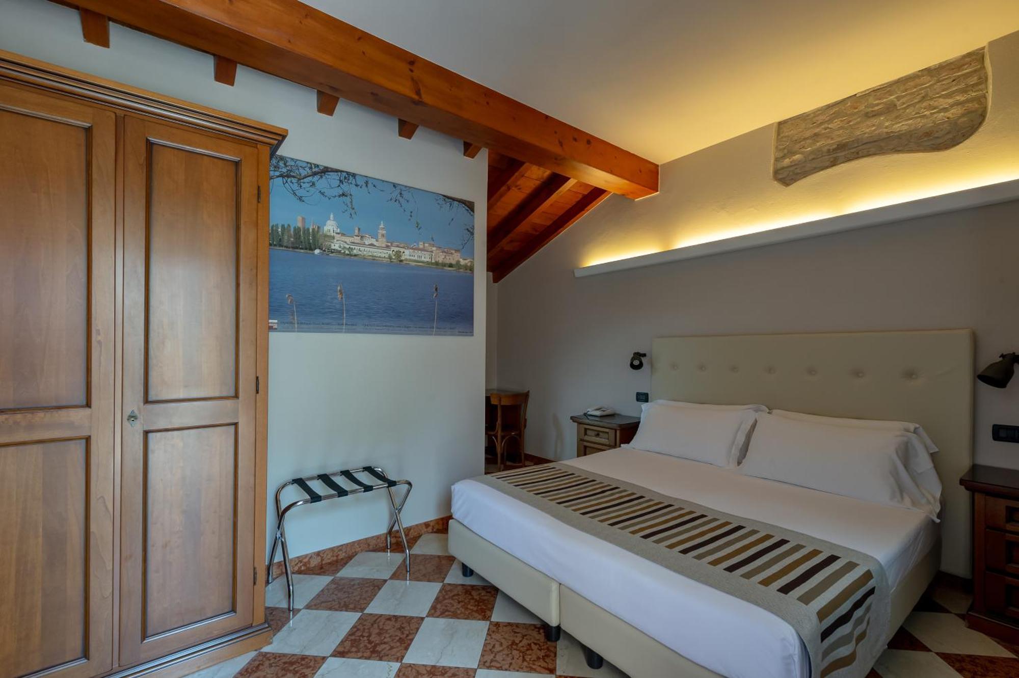 A Casa Dei Gonzaga Affittacamere 3*