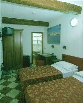 Affittacamere A Casa Dei Gonzaga 3*